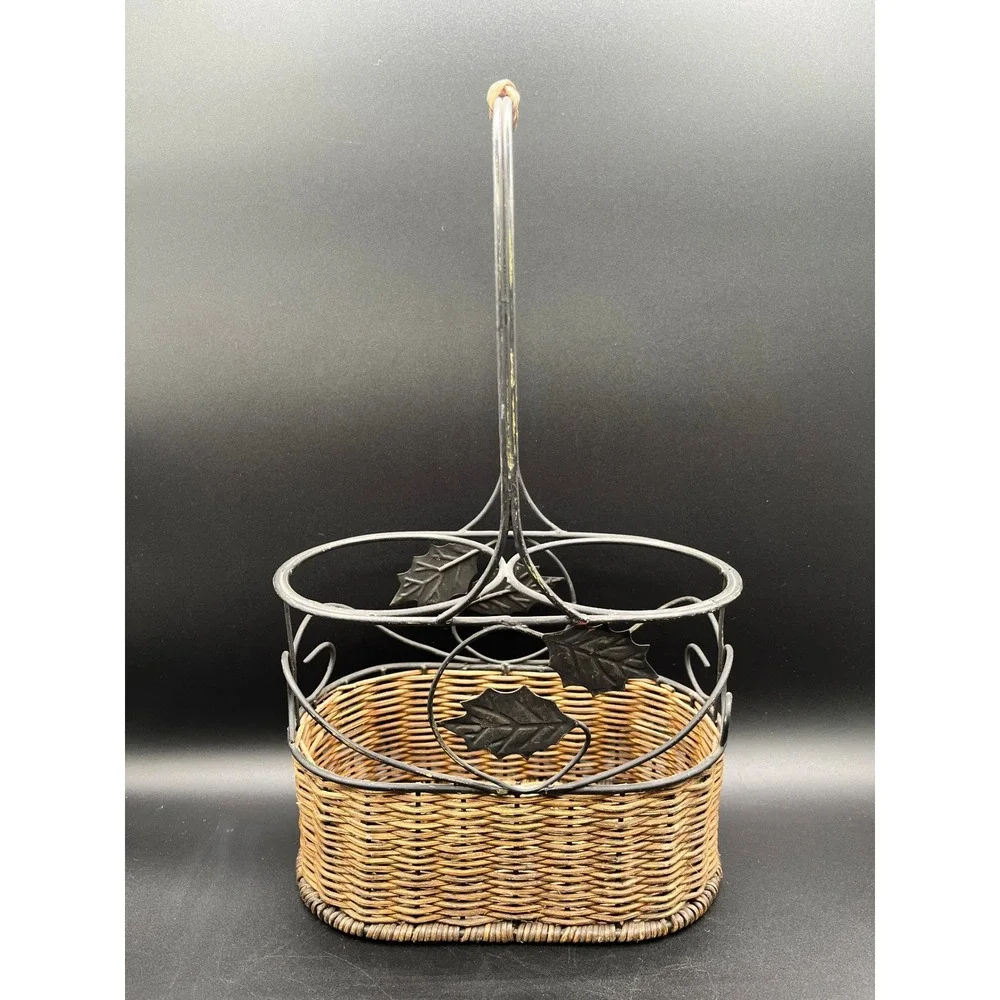 Vtg Wrought Iron‎ Wicker Double Wine Bottle Caddy Leaf Detail Decor Kitchen 14